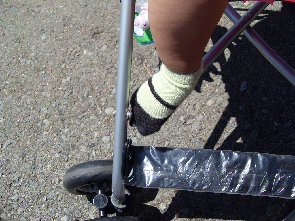 Trumpette socks on baby foot
