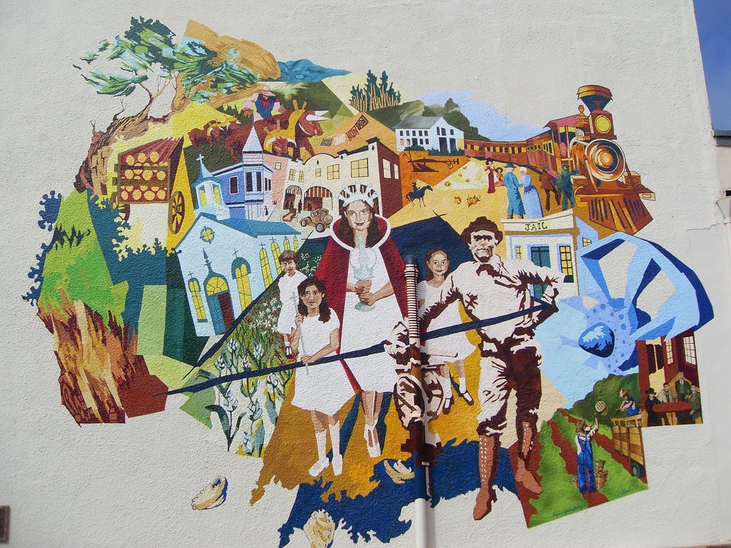 Adriana Gallego Mural in Half Moon Bay, California