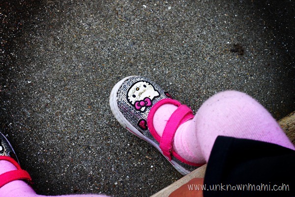Hello-Kitty-shoe