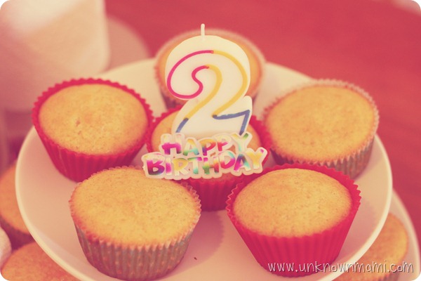Birthday-cupcakes