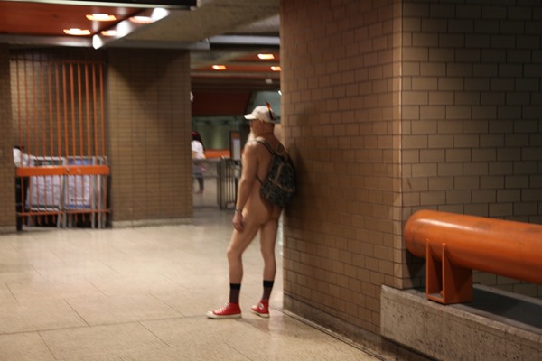 naked-man-San-Francisco