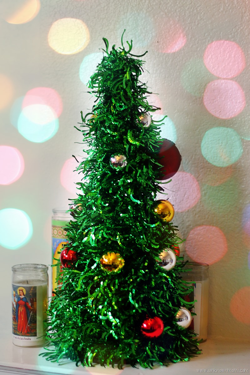 Table-top-Christmas-tree-unknownmami