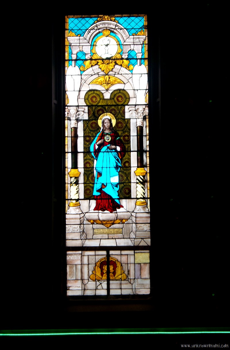 Stained-glass-window-Church-of-8-Wheels-unknownmami