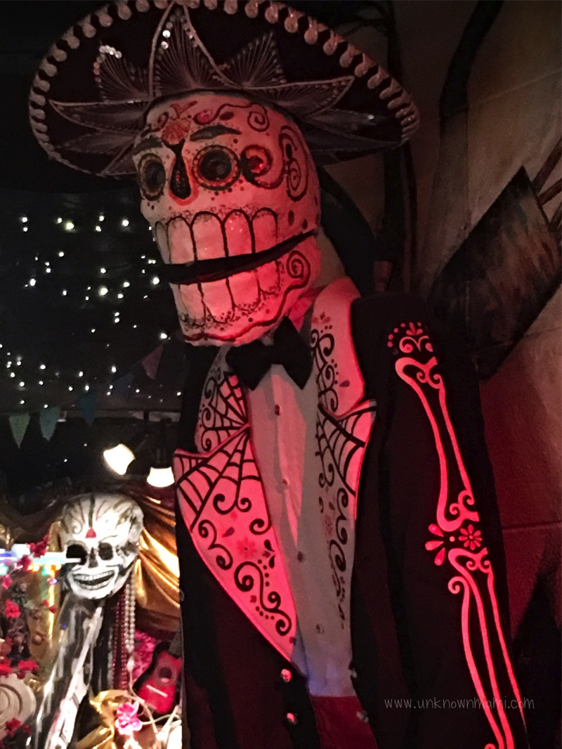 Mariachi Calavera at Urban Putt