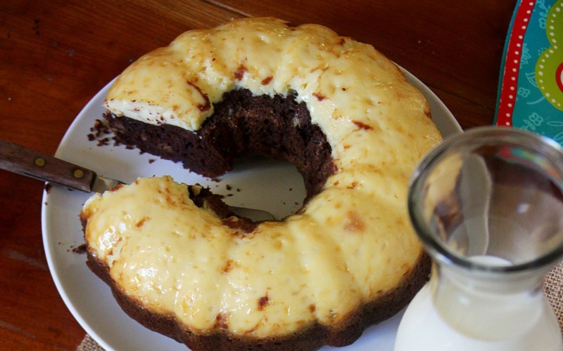 Chips Ahoy Chocolate Flan Cake