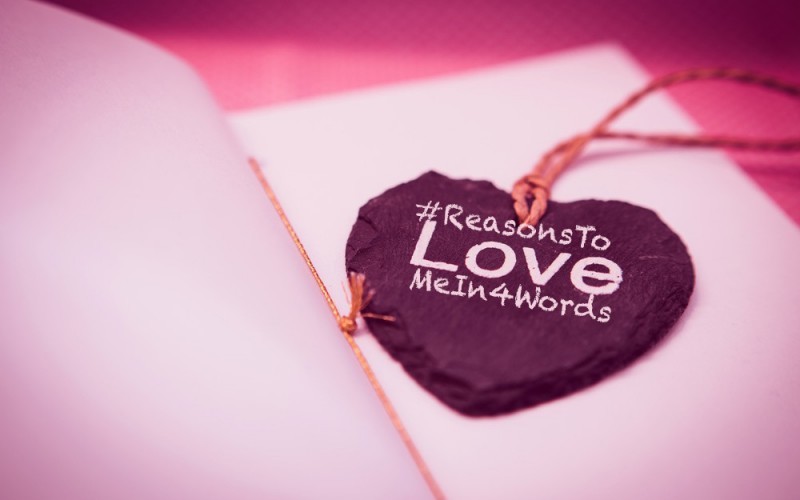 reasonstolovemein4words
