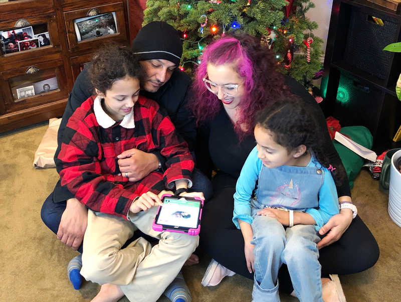 Fight Hunger and Help More Families Share Holiday Meals
