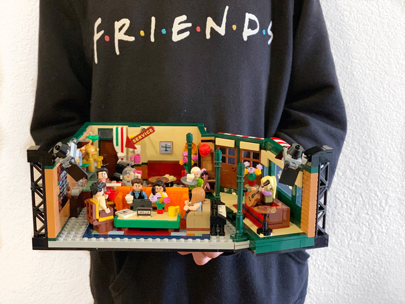 Central Perk Lego Set